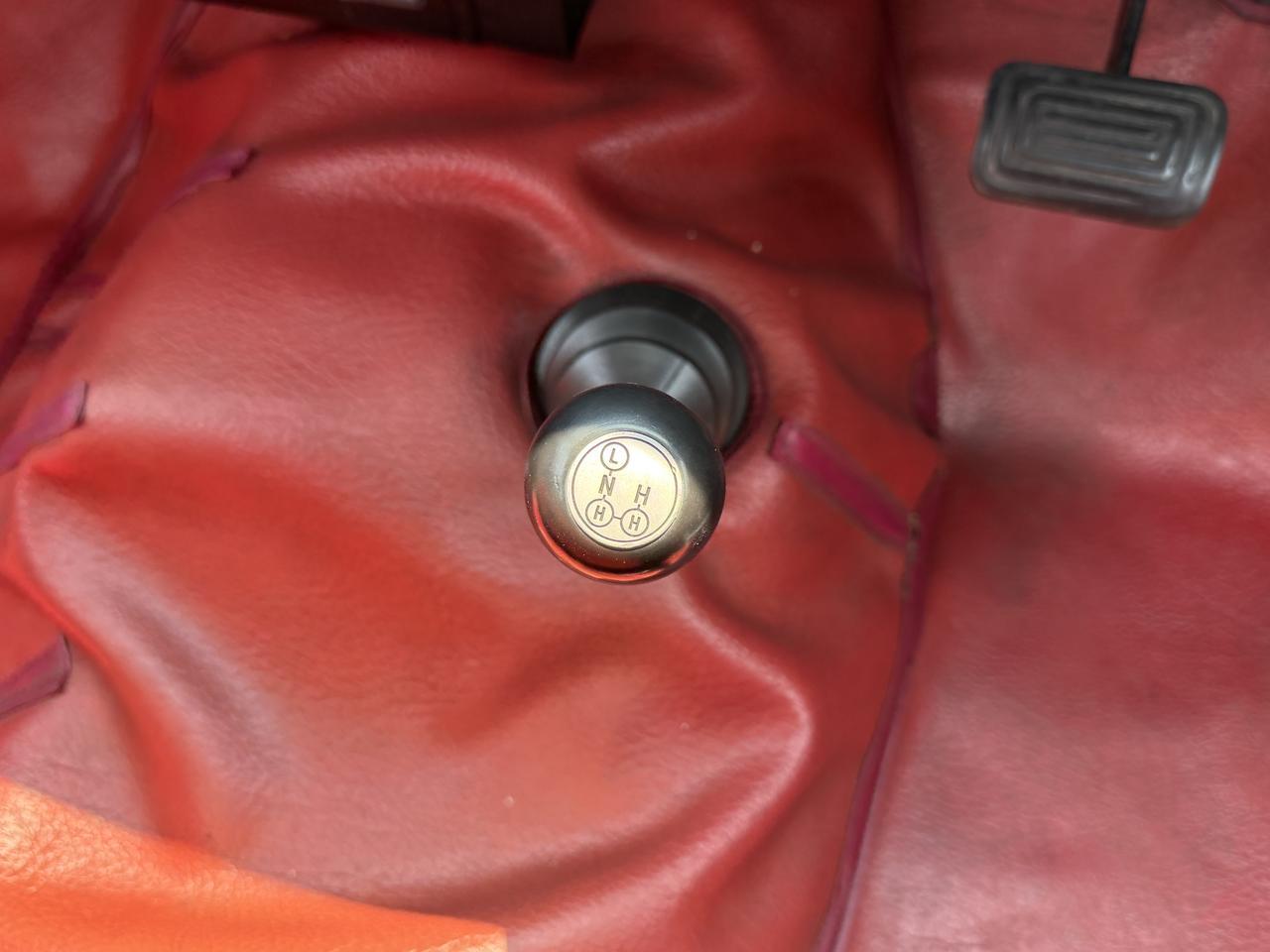 1976 MITSUBISHI JEEP J30 Connellsville PA