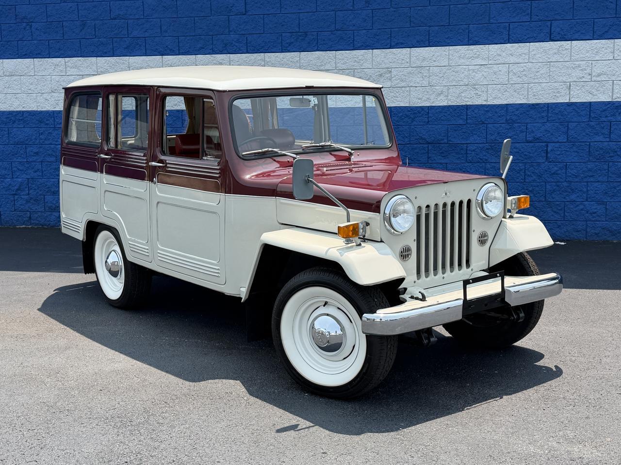 1976 MITSUBISHI JEEP J30