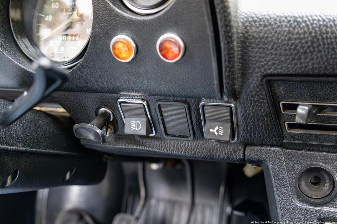 1977 Lada Niva 4x4 (VAZ 2121) Boston MA 1977 Lada Niva 4x4 (VAZ 2121) Boston MA