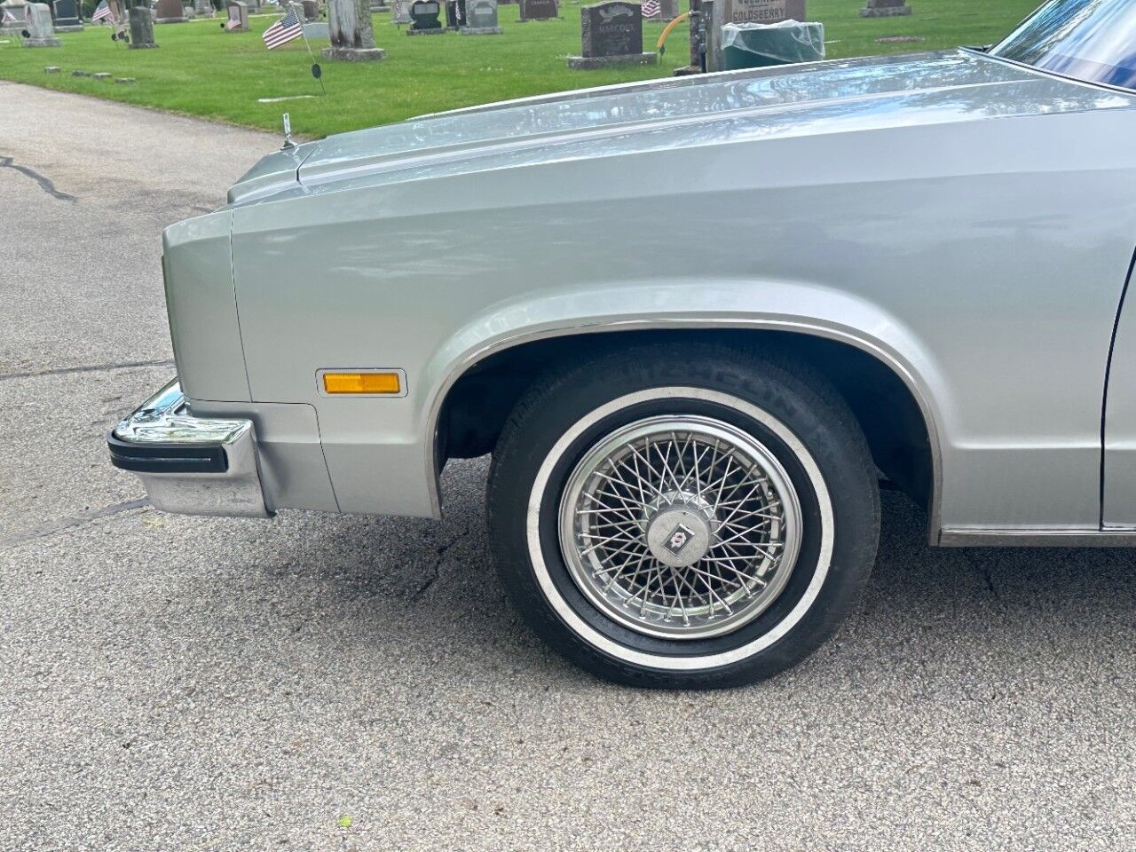 1977 Oldsmobile DELTA 88 SEDAN Charlton MA