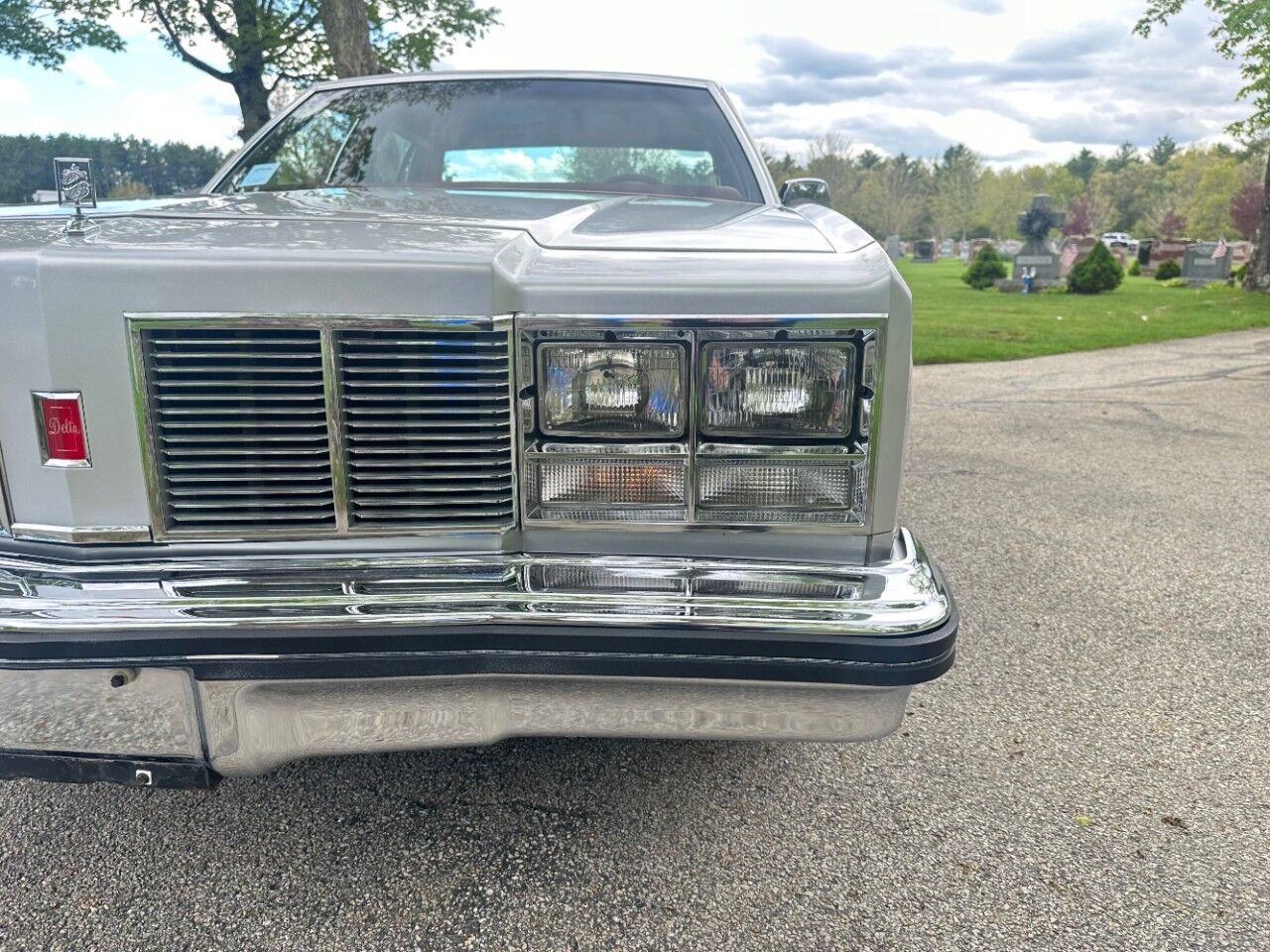 1977 Oldsmobile DELTA 88 SEDAN Charlton MA