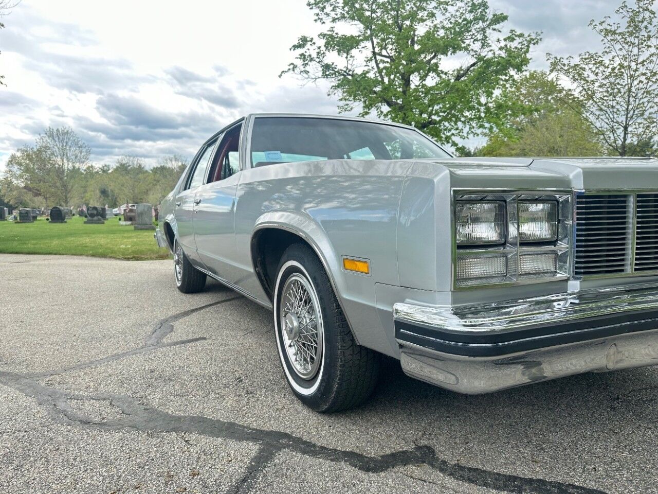 1977 Oldsmobile DELTA 88 SEDAN Charlton MA