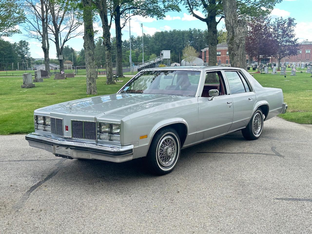 1977 Oldsmobile Delta 88 Sedan Charlton MA