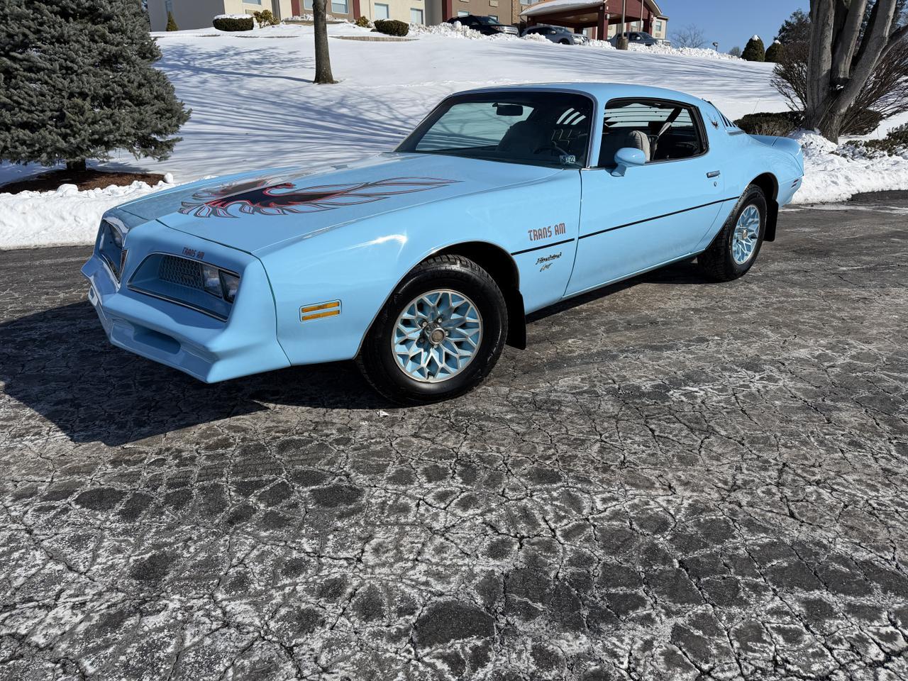 1977 PONTIAC FIREBIRD ESPRIT SKY BIRD