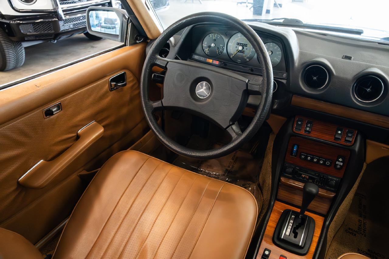 1982 Mercedes-Benz 300-Class 300 CD Gladstone OR