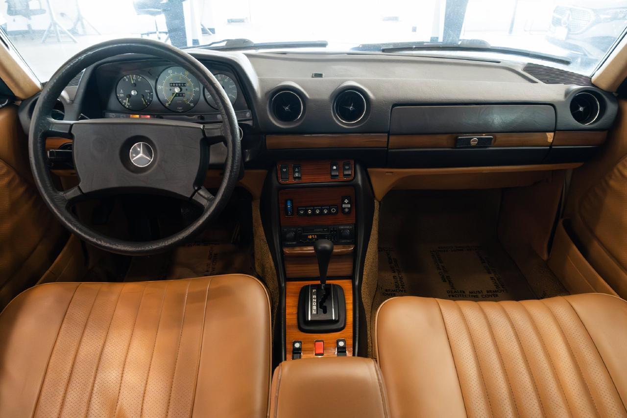 1982 Mercedes-Benz 300-Class 300 CD Gladstone OR