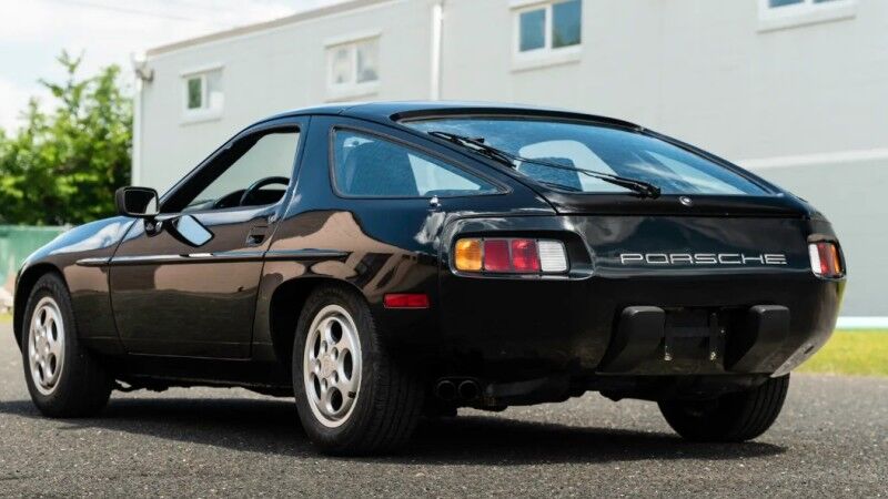 1982 Porsche 928