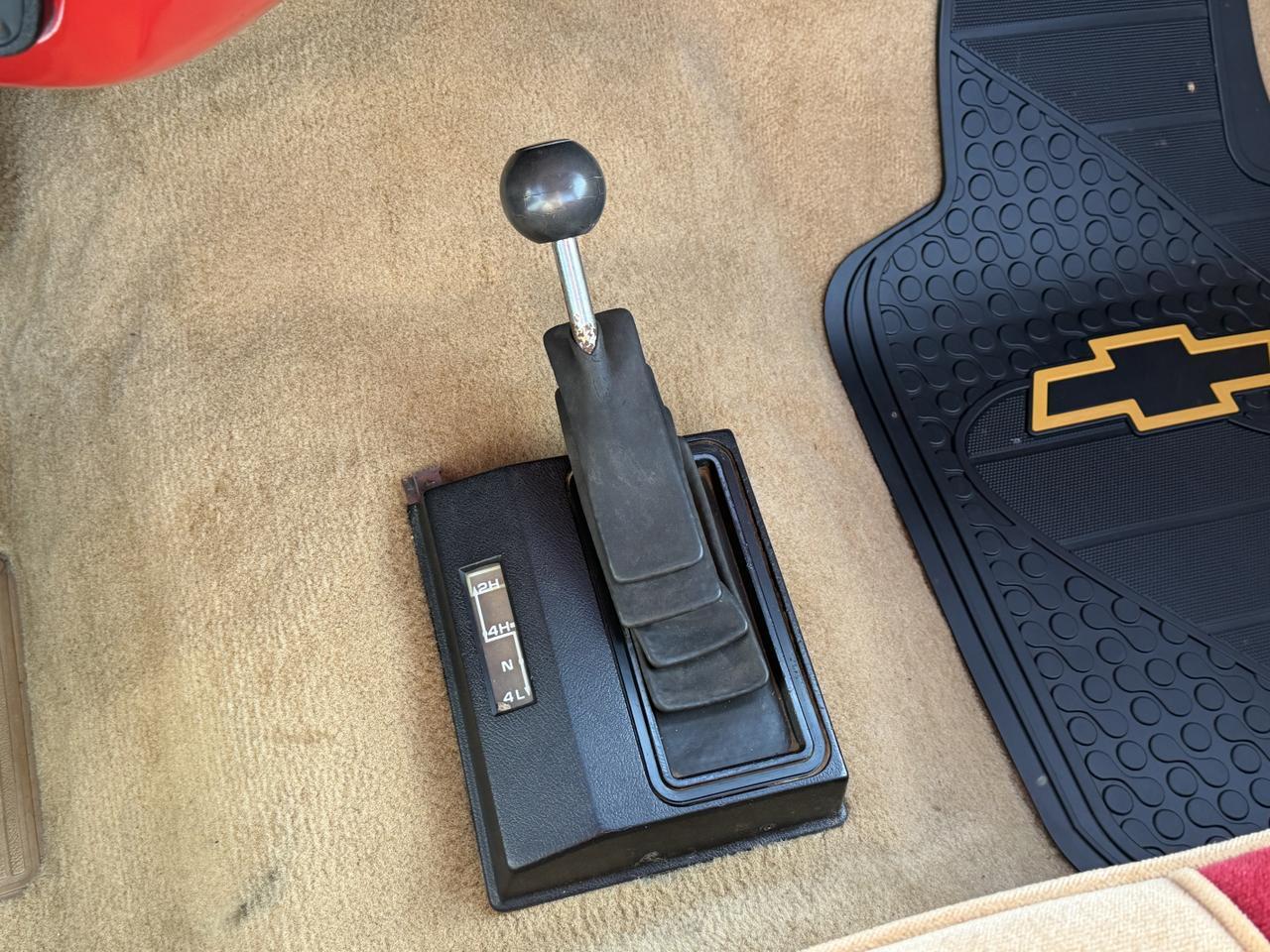 1983 CHEVROLET K20 SCOTTSDALE Connellsville PA