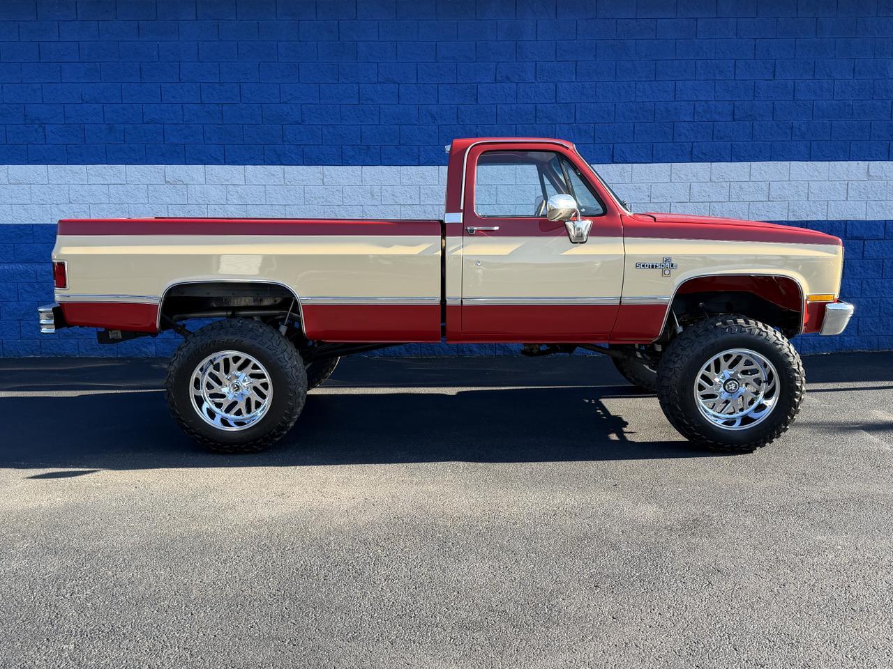 1983 CHEVROLET K20 SCOTTSDALE Connellsville PA