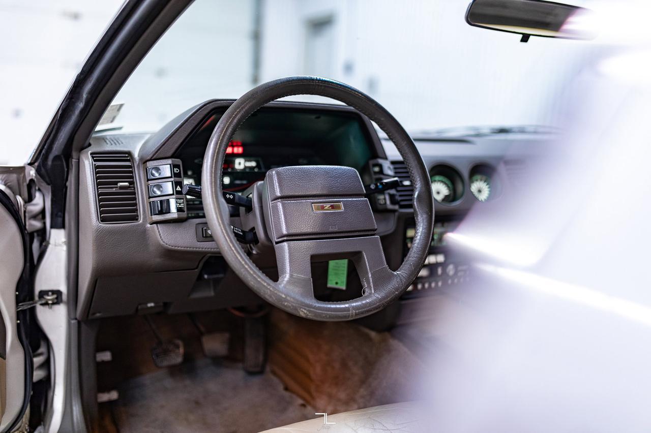 1984 Nissan 300 ZX T-Top Coupe Manual Leather Pseat Red Deer AB