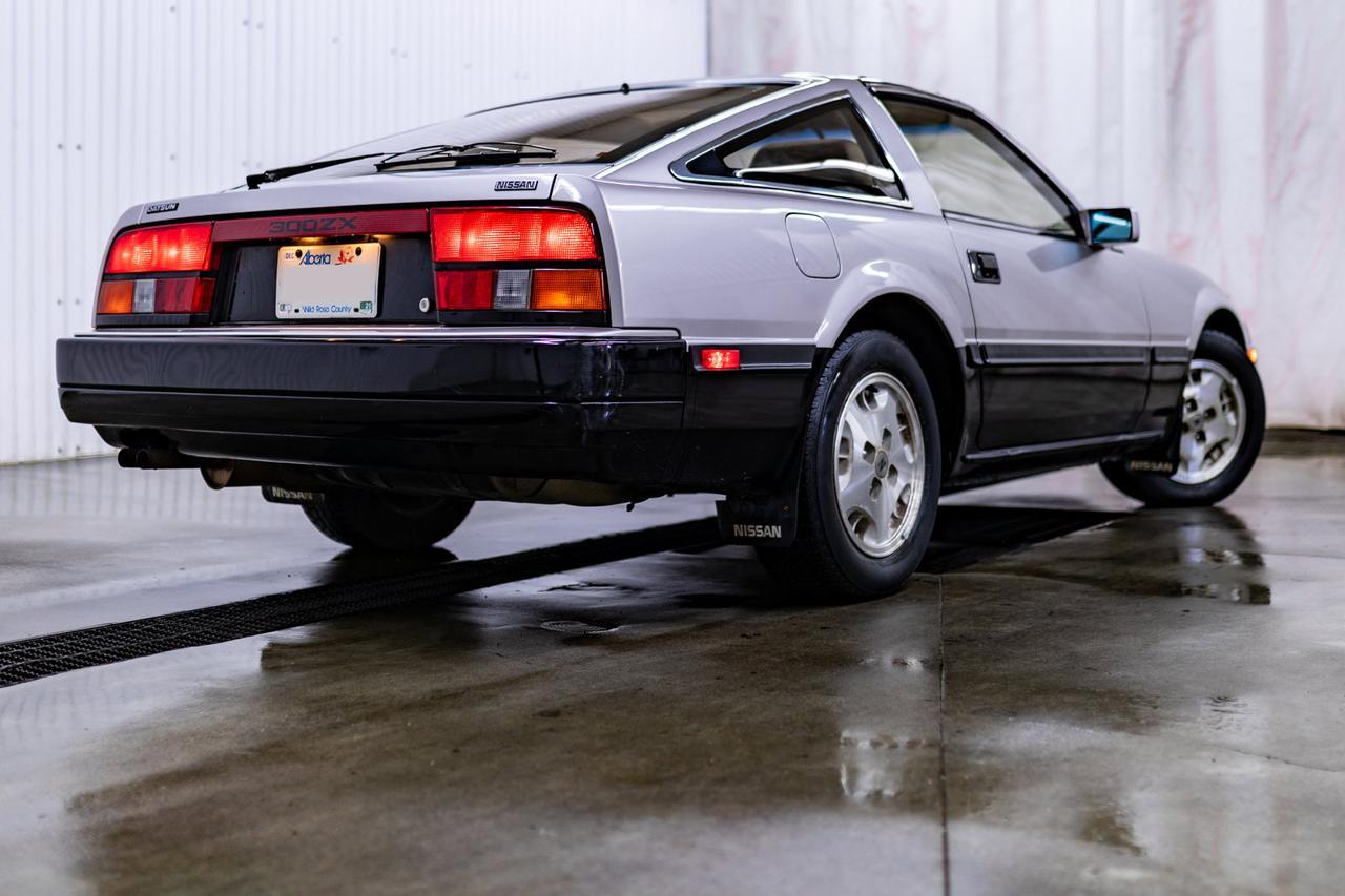 1984 Nissan 300 ZX T-Top Coupe Manual Leather Pseat Red Deer AB