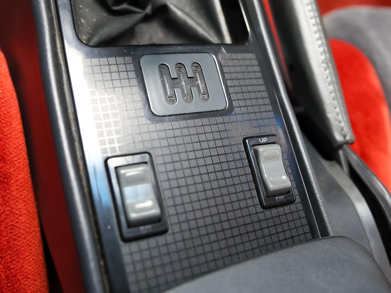 1985 Pontiac Firebird TRANS AM photo 18