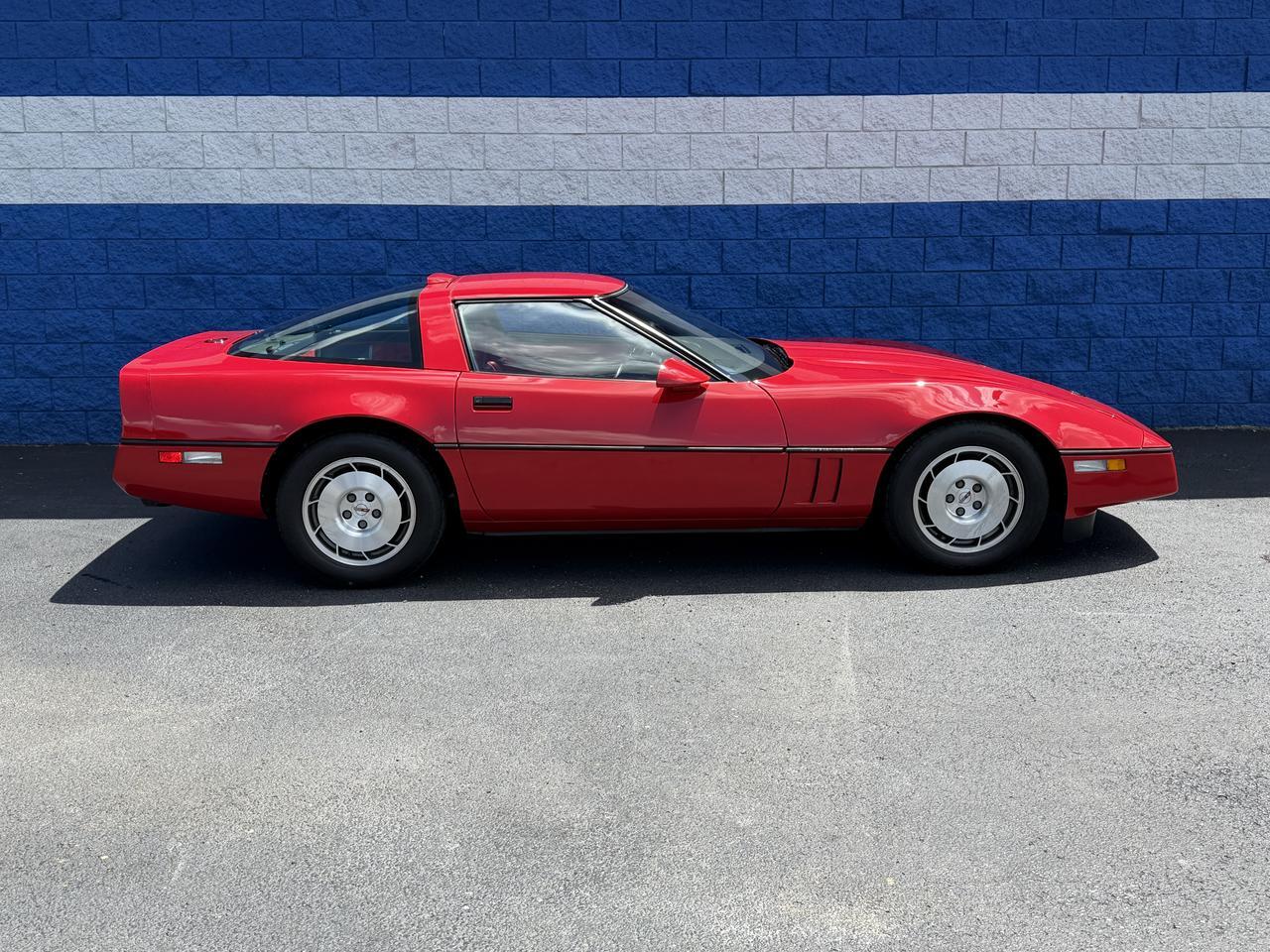 1986 Chevrolet Corvette Base