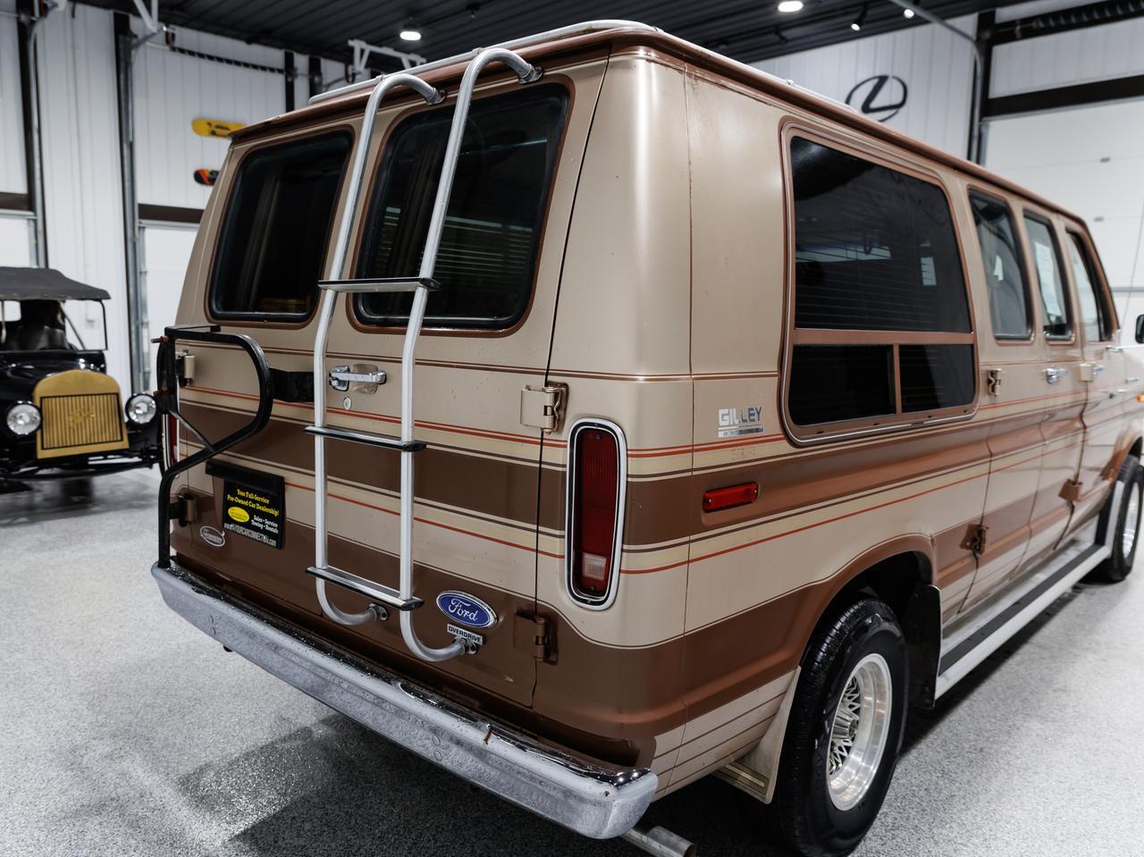 1986 Ford Econoline E150 Club Wagon 7-Passenger Cranberry PA