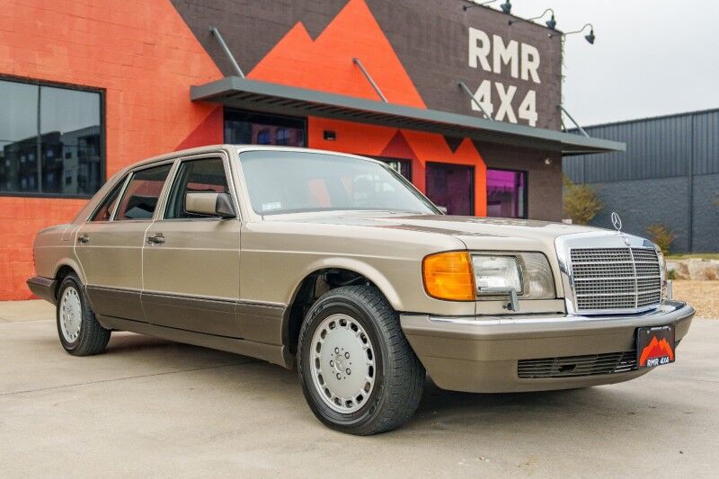 1986 Mercedes Benz 420 photo 3