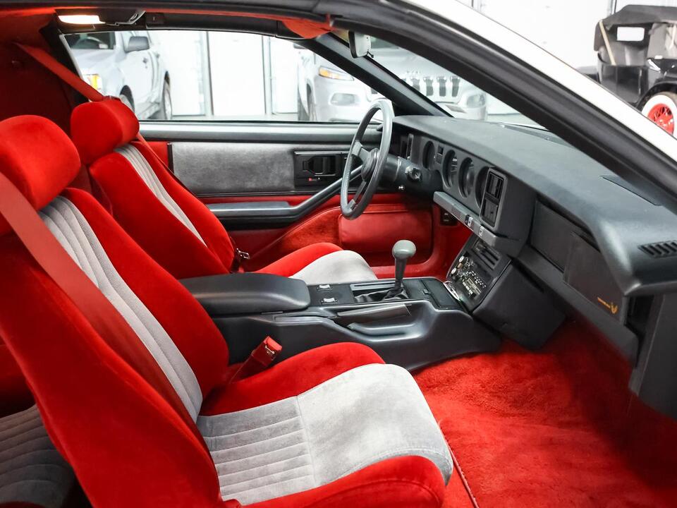 1986 Pontiac Firebird TRANS AM photo 36
