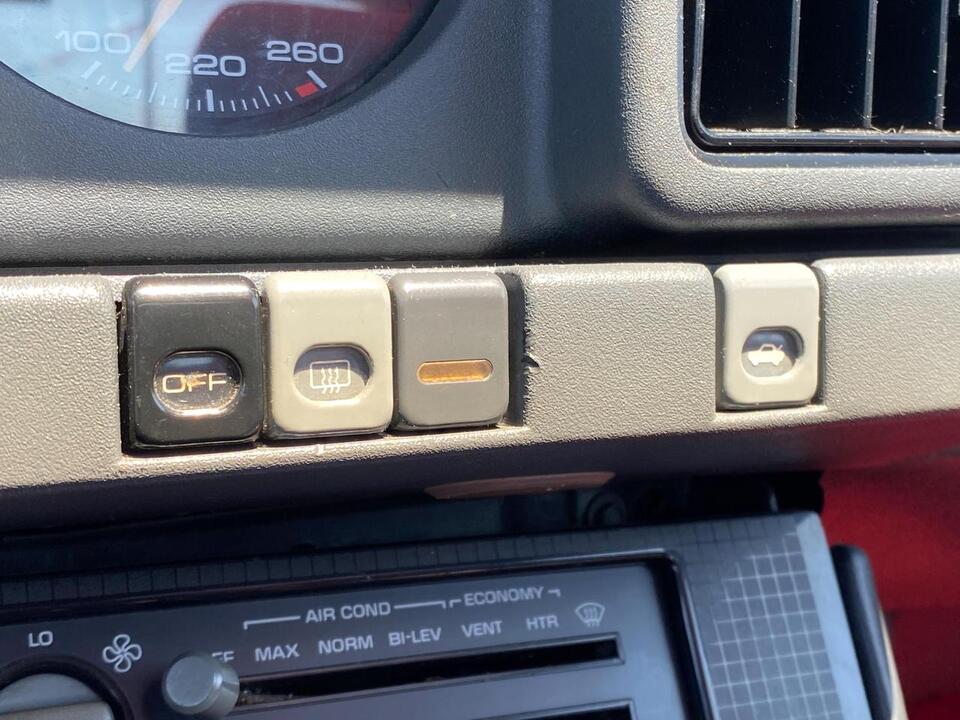 1986 Pontiac Firebird TRANS AM photo 33