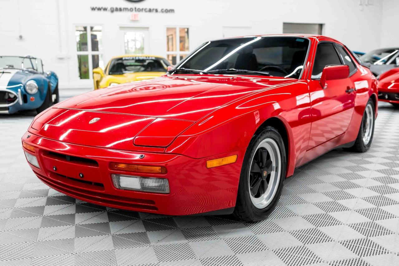 1986 Porsche 944 Turbo