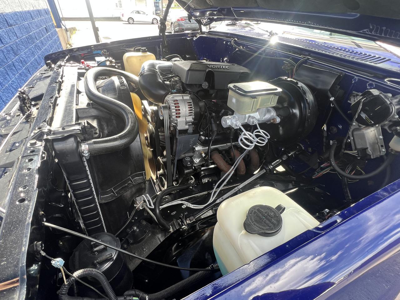 1987 CHEVROLET V20 Connellsville PA