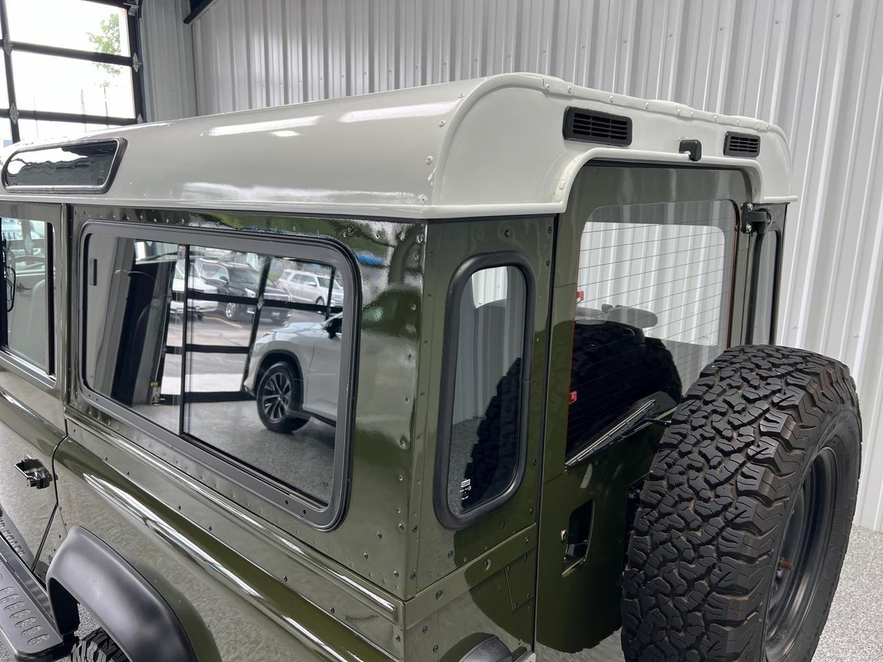 1987 Land Rover Defender 110 Full Frame-off Restoration by Warren Defender, 2.8L 300tdi Houston TX