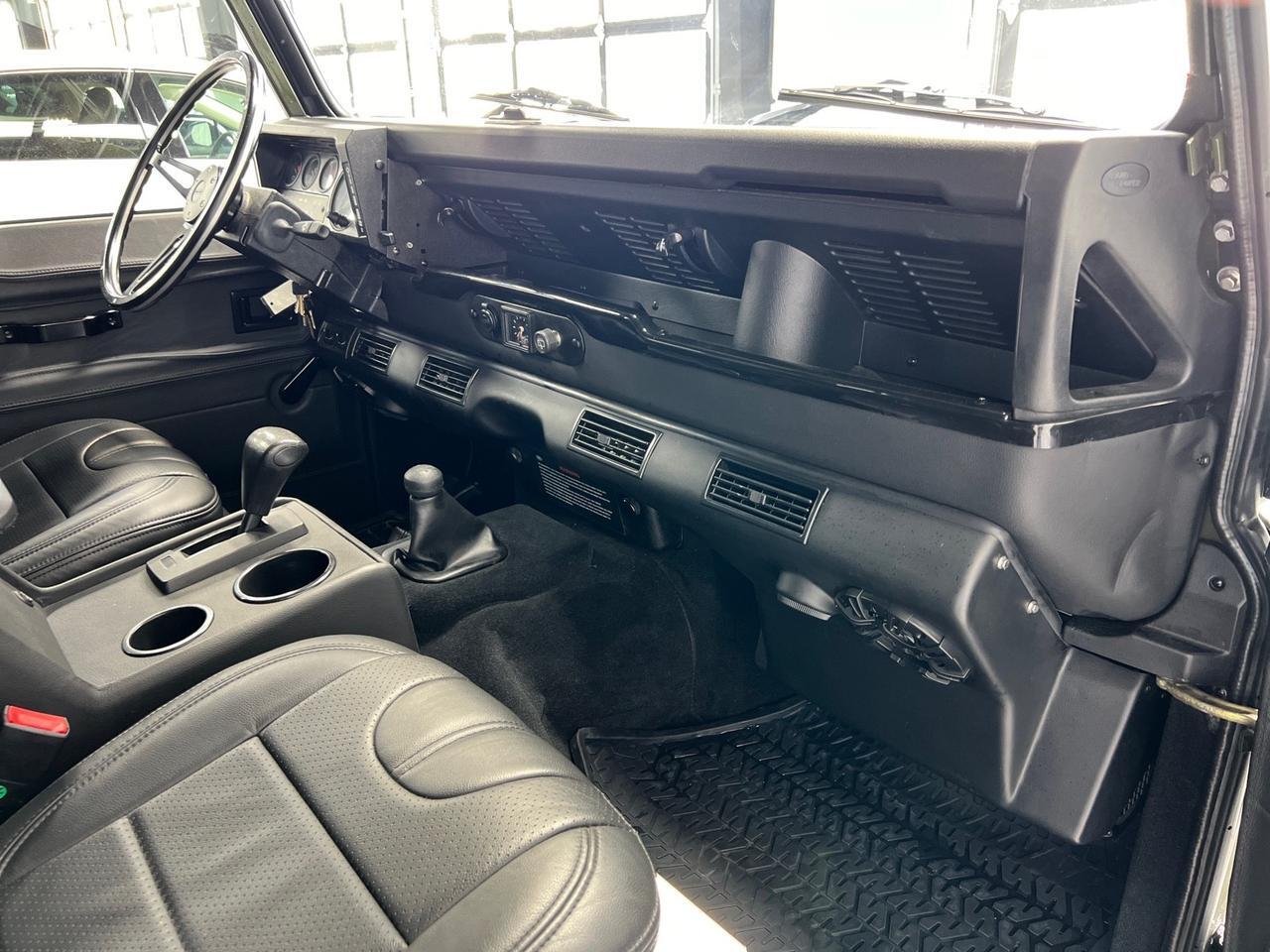 1987 Land Rover Defender 110 Full Frame-off Restoration by Warren Defender, 2.8L 300tdi Houston TX