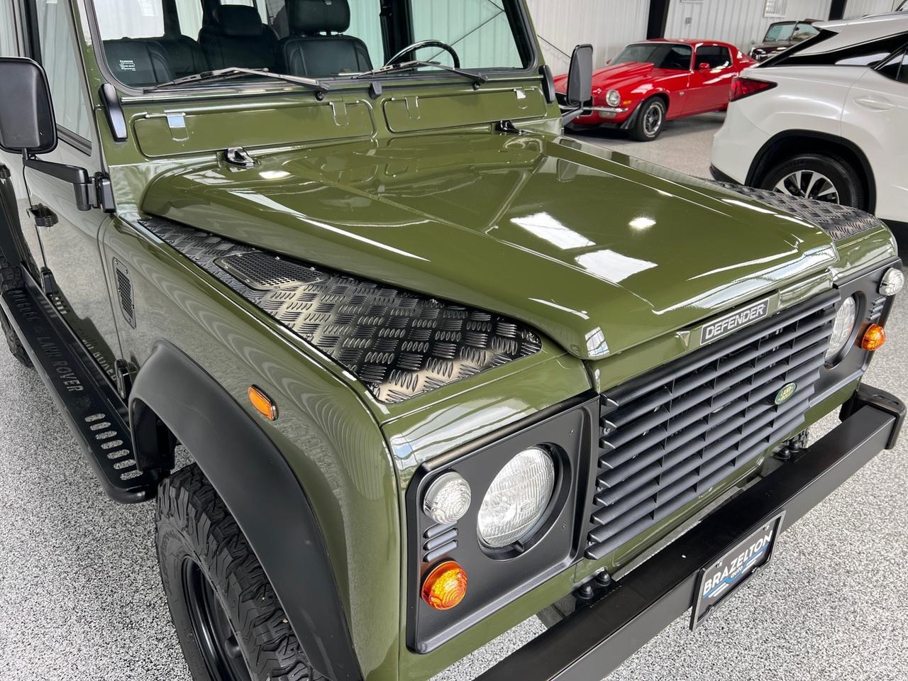 1987 Land Rover Defender 110 Full Frame-off Restoration by Warren Defender, 2.8L 300tdi Houston TX