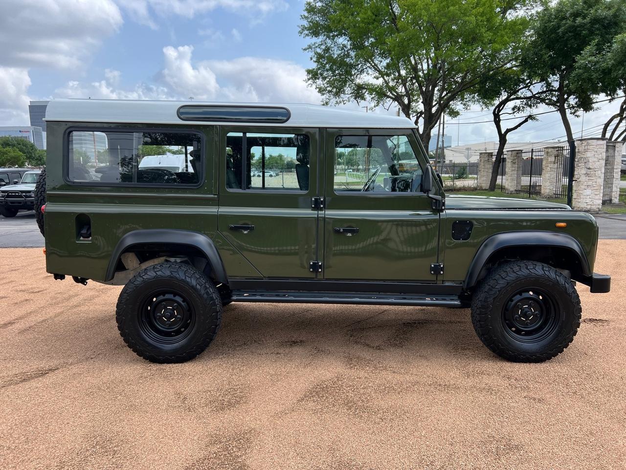 1987 Land Rover Defender 110 Full Frame-off Restoration by Warren Defender, 2.8L 300tdi Houston TX