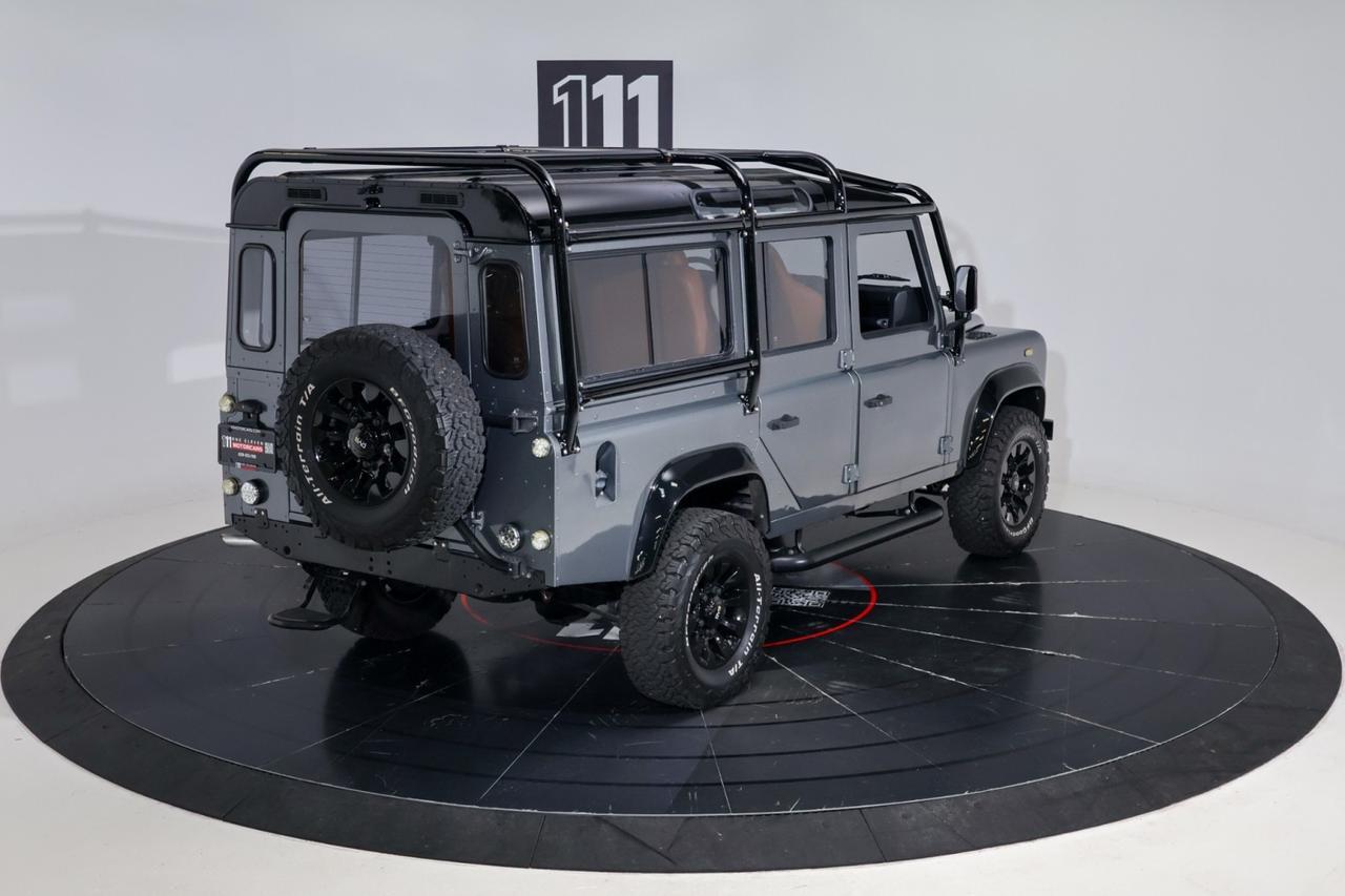 1987 Land Rover Defender 110 W/ Custom Diamond Stitched Sport Seats Franklin TN