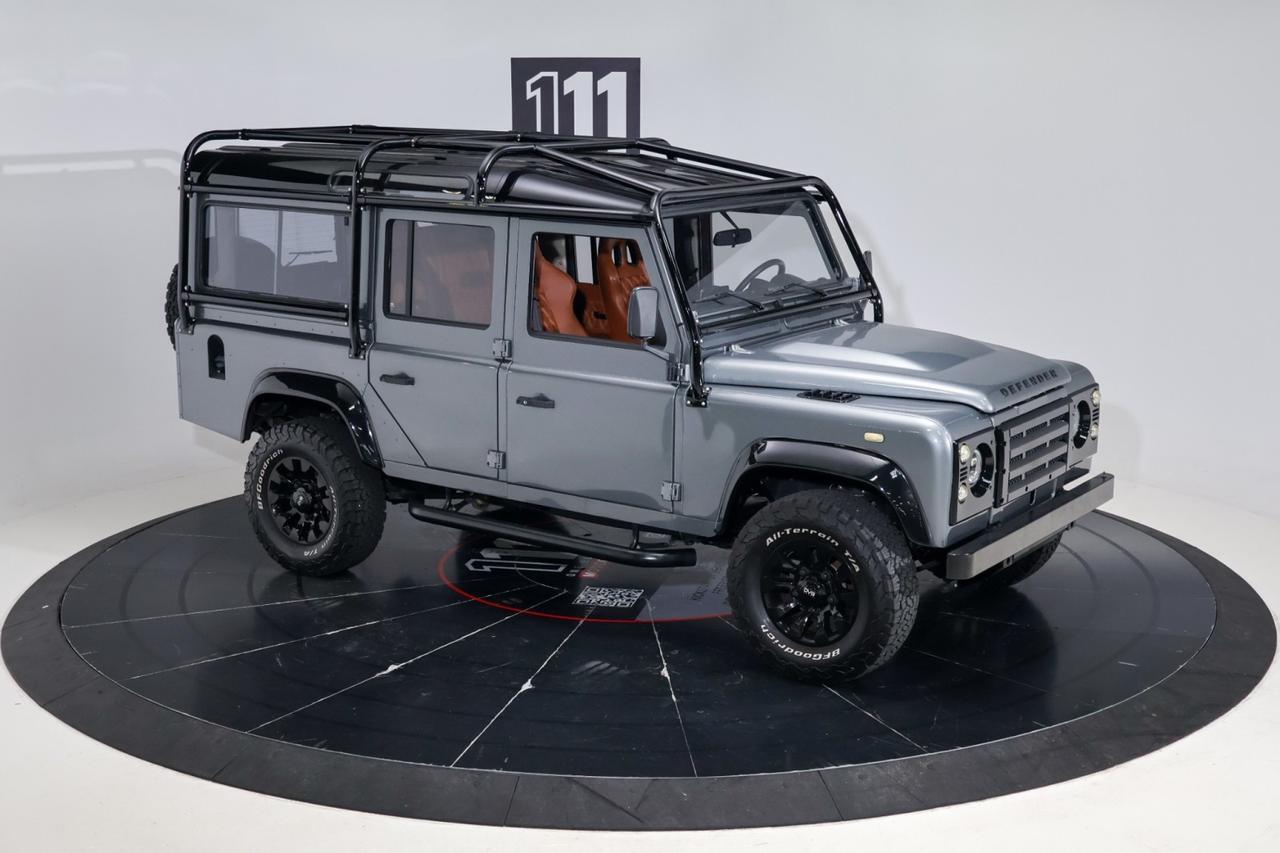 1987 Land Rover Defender 110 W/ Custom Diamond Stitched Sport Seats Franklin TN