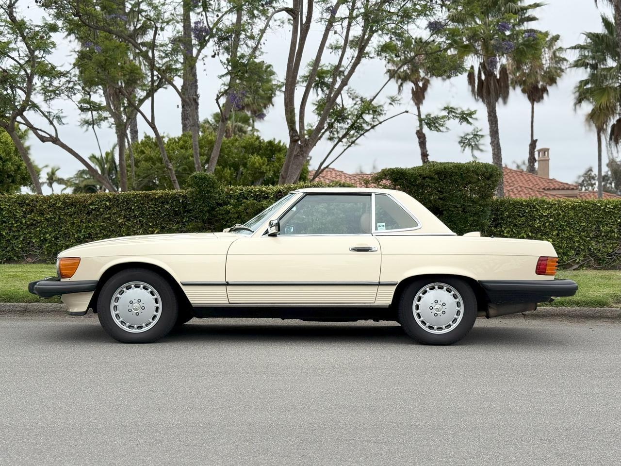 1987 Mercedes-Benz 560 SL*PENDING SALE* San Diego CA