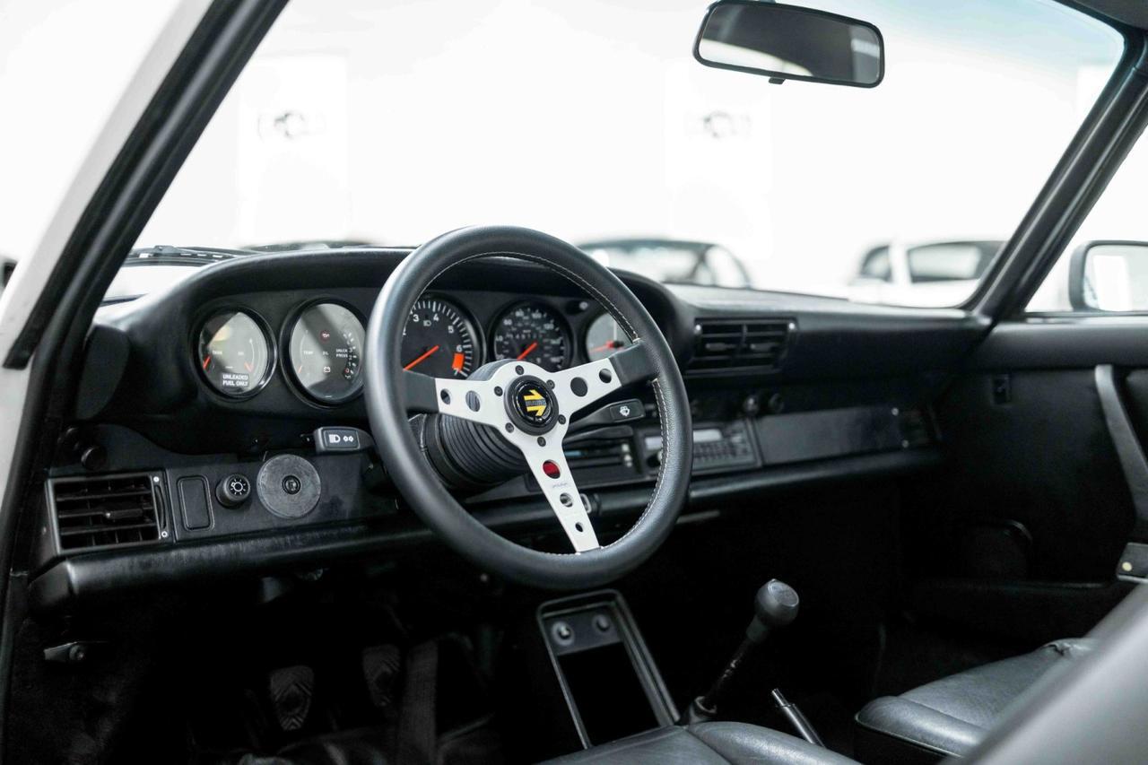 1987 Porsche 911 Carrera