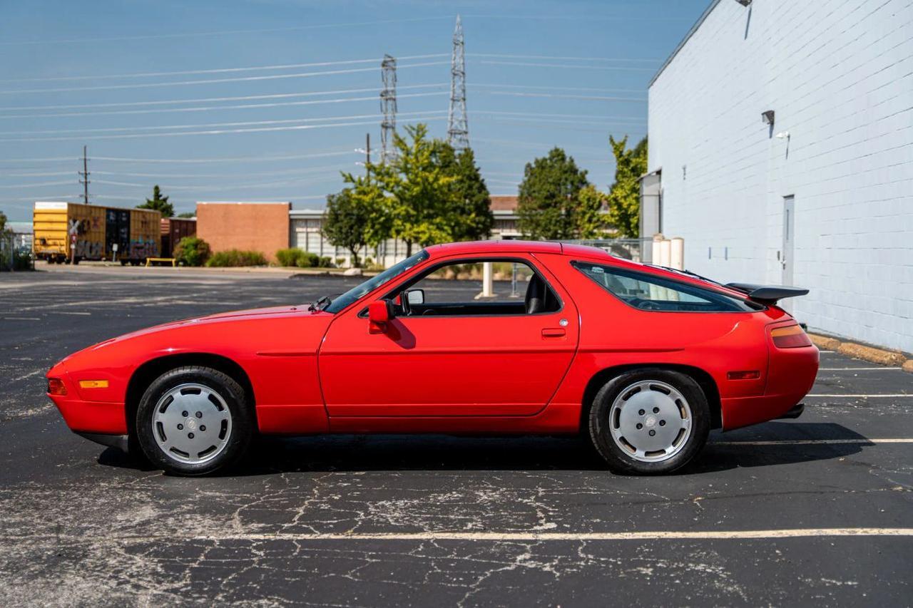 1987 Porsche 928 S4 St. Louis MO