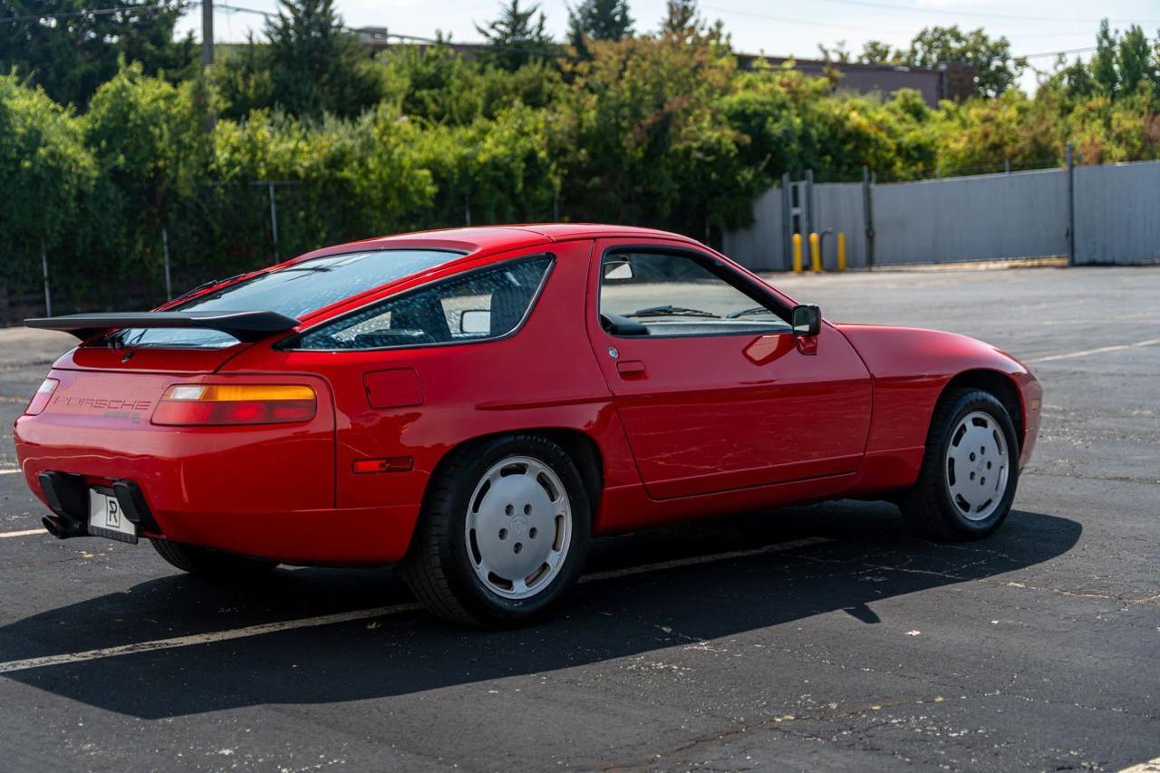 1987 Porsche 928 S4 St. Louis MO
