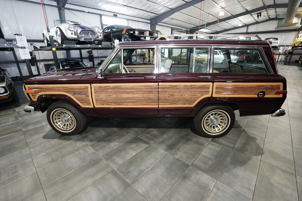 1988 JEEP GRAND WAGONEER