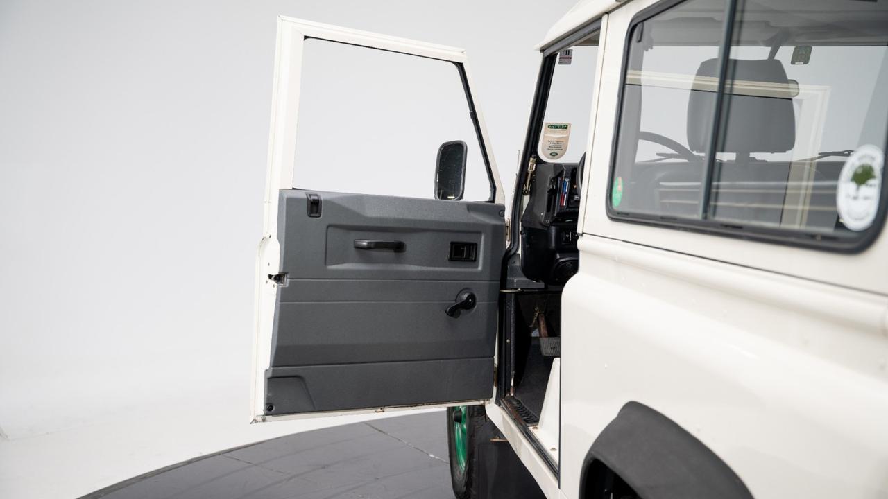 1988 Land Rover Defender 90 ROW Franklin TN