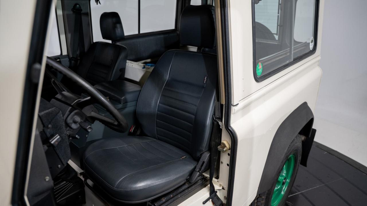 1988 Land Rover Defender 90 ROW Franklin TN