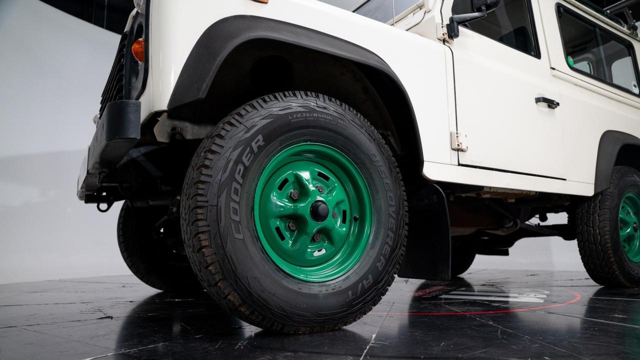 1988 Land Rover Defender 90 ROW Franklin TN