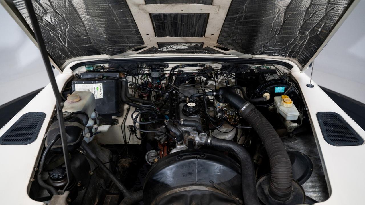 1988 Land Rover Defender 90 ROW Franklin TN