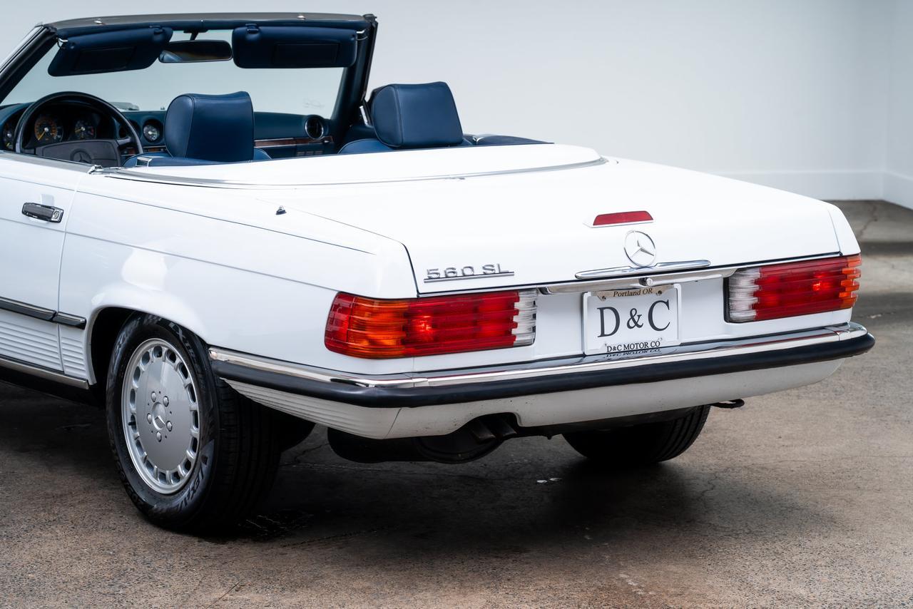 1988 Mercedes-Benz 500-Class 560 SL 48k Original Miles / Hardtop Convertible / Kenwood Portland OR