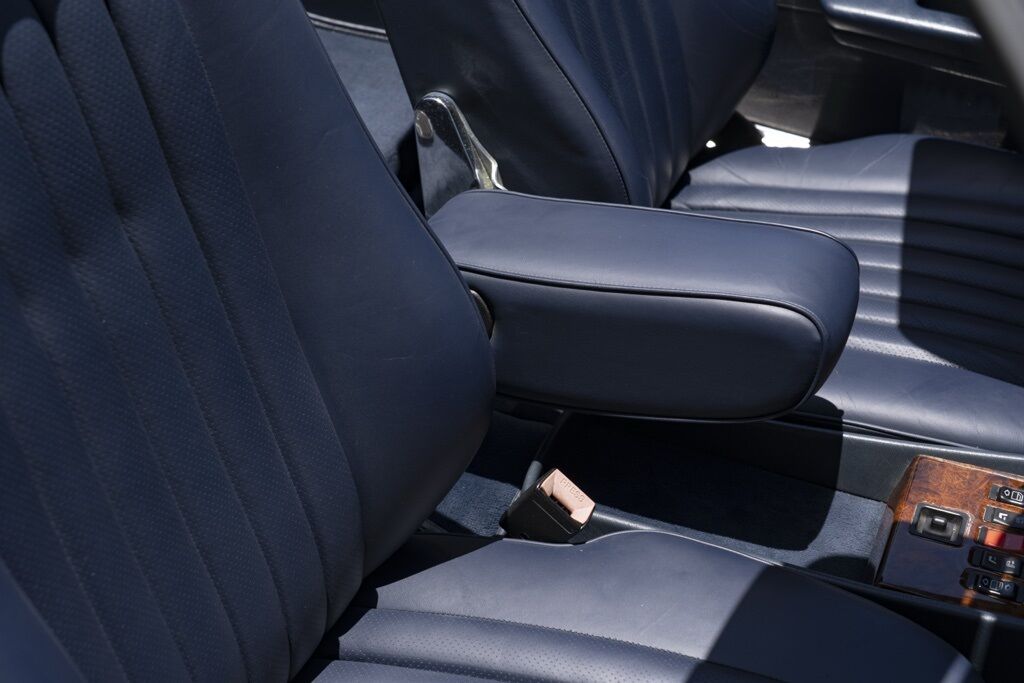 1988 Mercedes-Benz 560 SL Miami FL