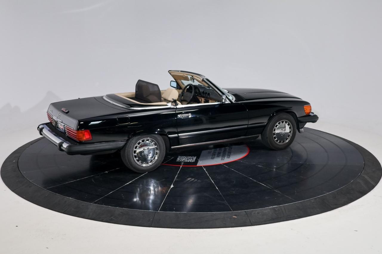 1988 Mercedes-Benz 560 Series 560SL