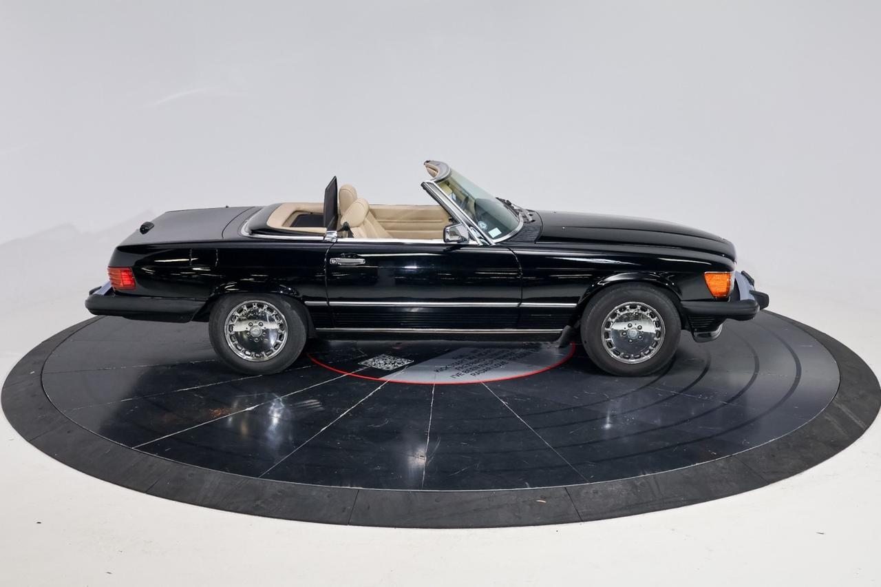 1988 Mercedes-Benz 560 Series 560SL