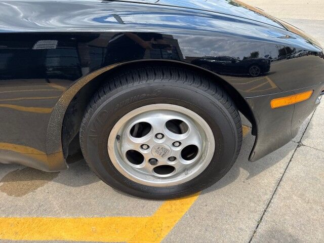 1988 Porsche 944  Springfield IL