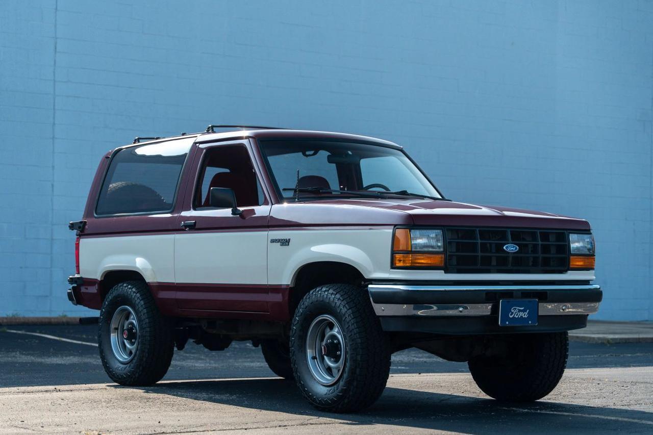 1989 Ford Bronco II XL 2D Utility 4WD St. Louis MO