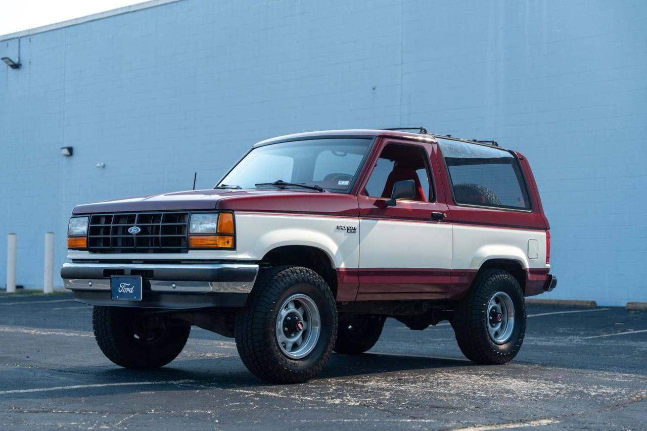 1989 Ford Bronco II XL 2D Utility 4WD St. Louis MO