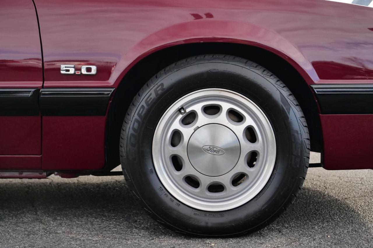 1989 Ford Mustang LX Sport / 5.0 V8 / Convertible! Lincolnton NC