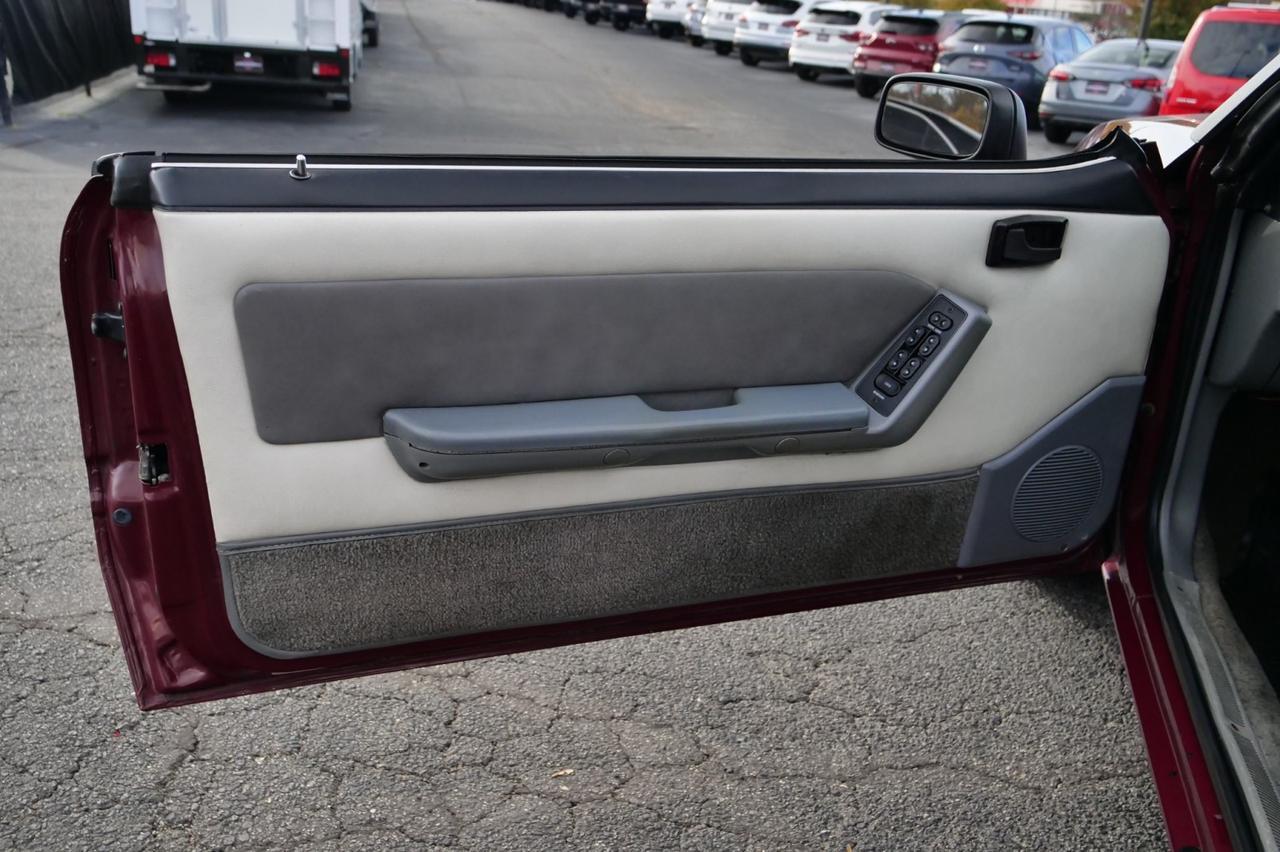 1989 Ford Mustang LX Sport / 5.0 V8 / Convertible! Lincolnton NC