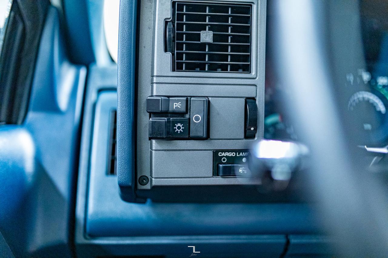 1989 GMC Sierra 1500 4x2 Reg Cab SLE Red Deer AB