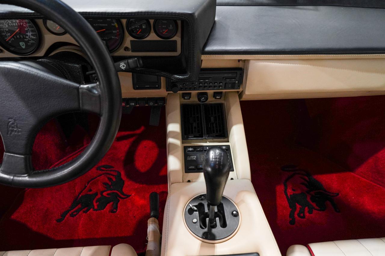 1989 Lamborghini Countach 25th Anniversary Tampa FL