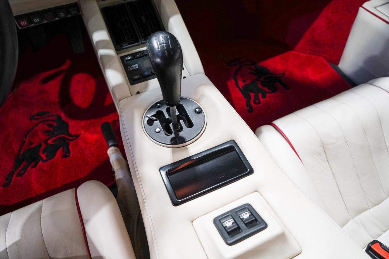 1989 Lamborghini Countach 25th Anniversary Tampa FL